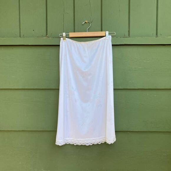 Vintage Camisole and Slip Set - Picture 9 of 12